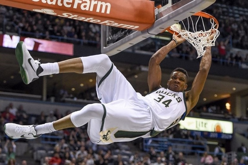 Ο Giannis ήταν... «ταύρος» ξανά!