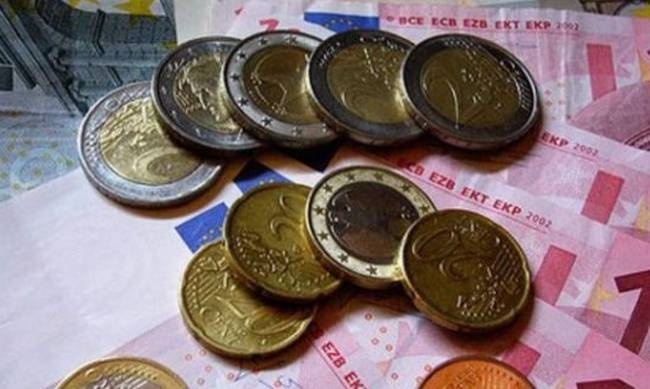 ΠΡΟΣΟΧΗ: Κατάσχουν ακόμα και το Δώρο Χριστουγέννων!