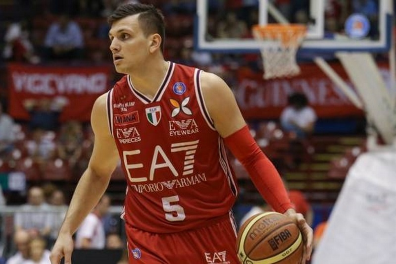 «Πράσινη» λατρεία για Τζεντίλε