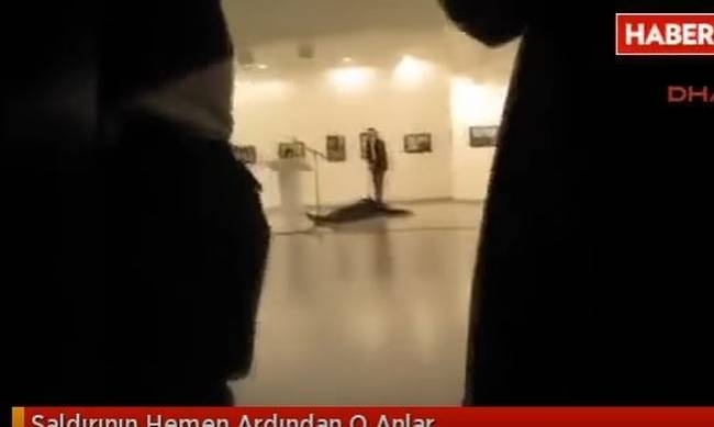 Νέο βίντεο-ντοκουμέντο: Η χαριστική βολή στον Ρώσο Πρέσβη Αντρέι Καρλόφ