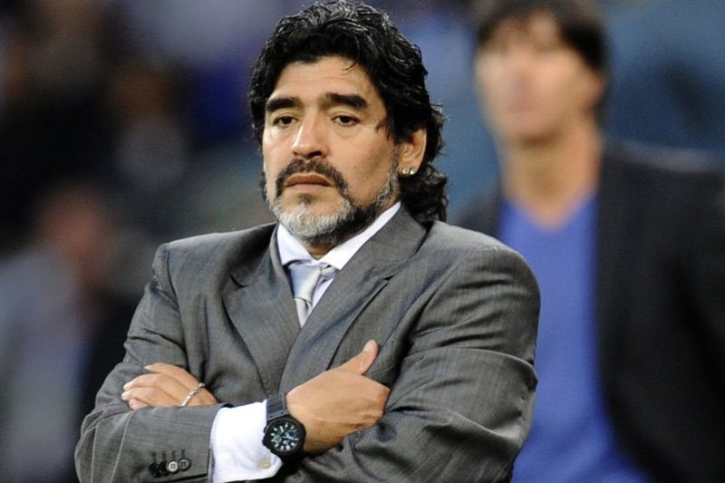 O Μαραντόνα κάνει Mannequin Challenge! (video)