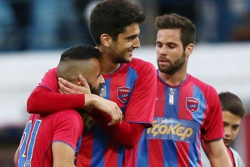 Ολυμπιακός: Οι «κλεισμένοι» της Πλατείας και ο Καρίμ...