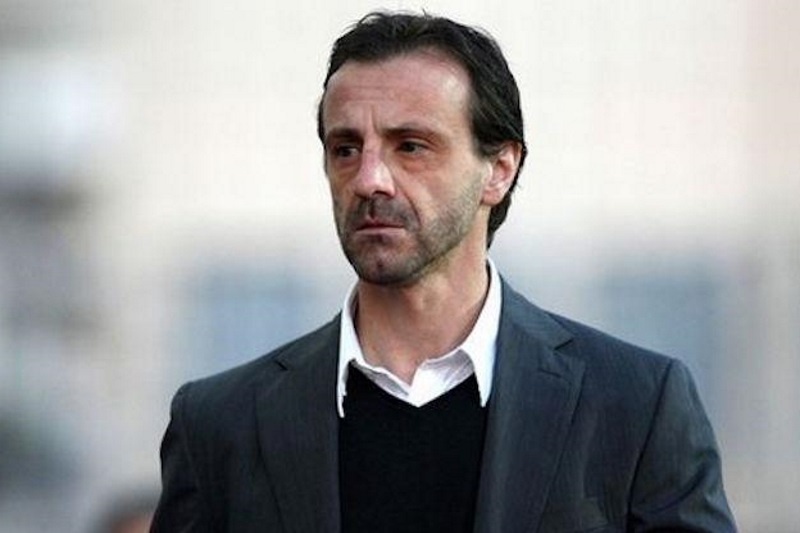 Στον πάγκο του Απόλλωνα ο Μάντζιος