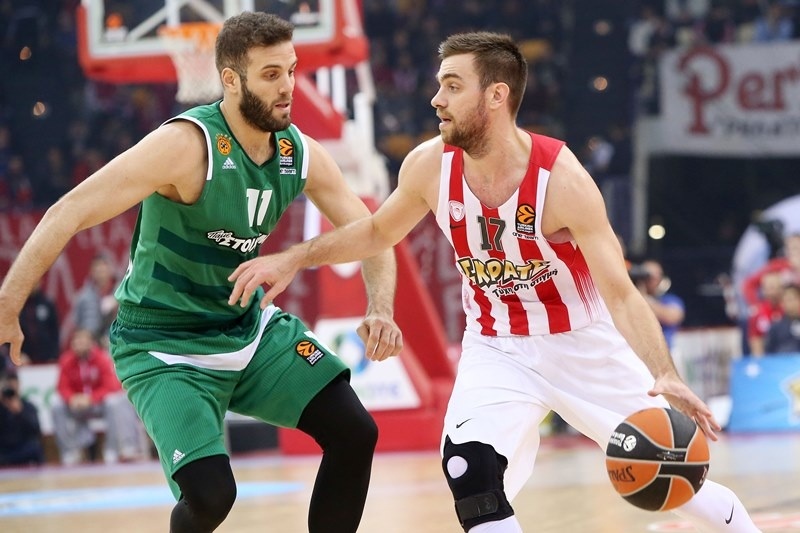 Ολυμπιακός - Παναθηναϊκός Superfoods 77-69: Με Παπαπέτρου και... βολές