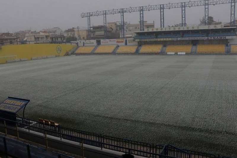 Χιόνια και στο γήπεδο του Παναιτωλικού