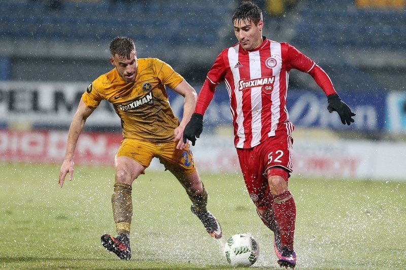 Ολυμπιακός: Αιμάτωμα ο Μανθάτης