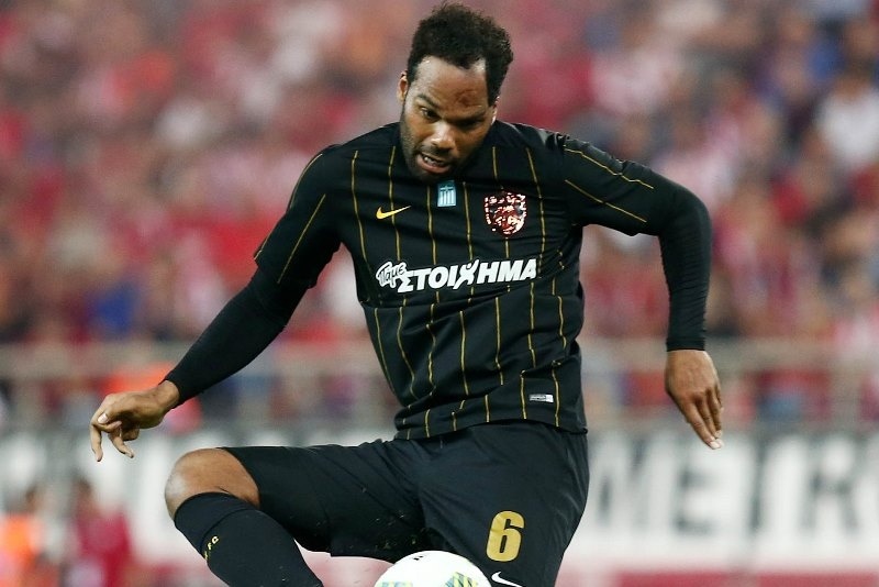 Κρίσταλ Πάλας: Κίνηση για Λέσκοτ