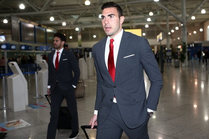 Επιστρέφει Ελλάδα ο Ρομπέρτο! (photo)