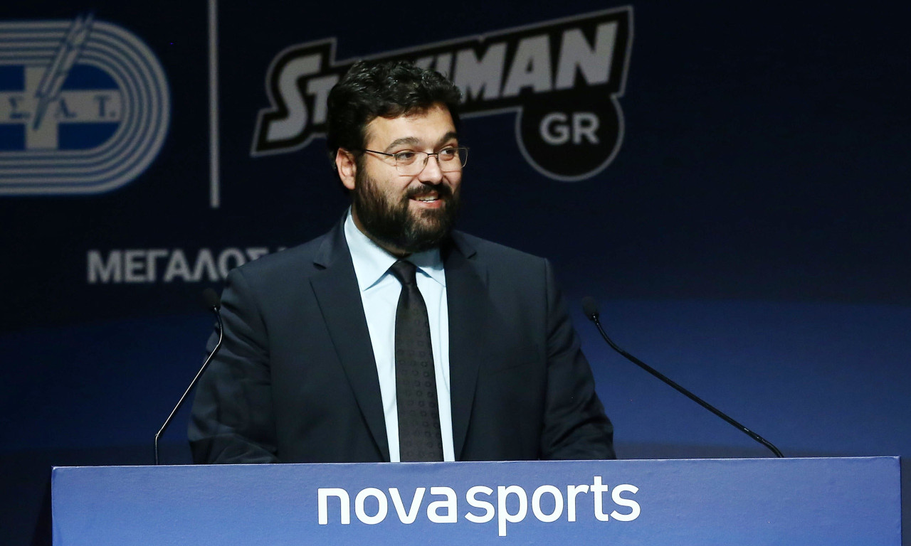 Βασιλειάδης: «Προβληματίζουν οι κόντρες στο ποδόσφαιρο»