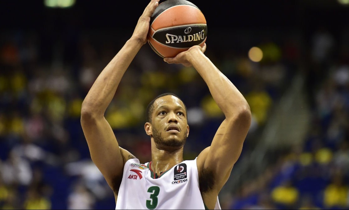 Ο Ράντολφ κατέβασε ξανά τον γενικό...