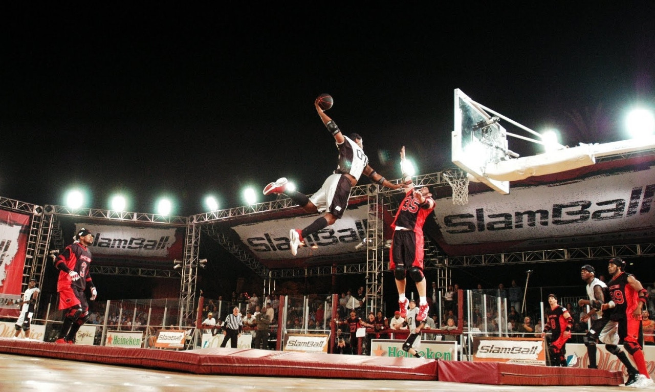 Της τρελής γίνεται στο Slamball