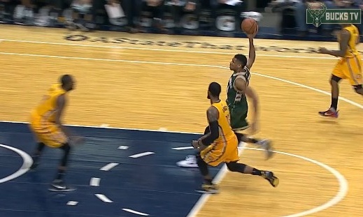 Θύμισε… Τζόρνταν με καρφωματάρα ο Αντετοκούνμπο!