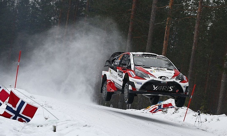 Νικητής ο Λατβάλα στη Σουηδία