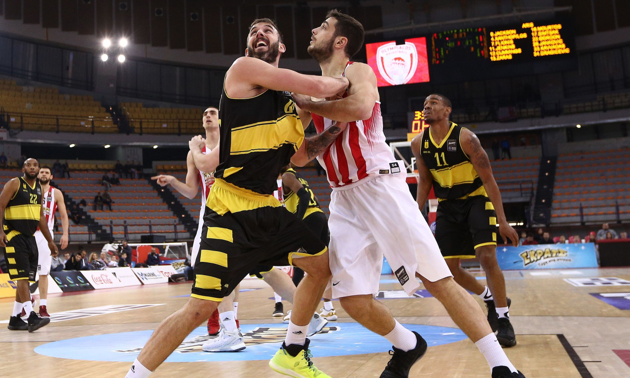 Ανησυχία και με Παπαπέτρου στον Ολυμπιακό