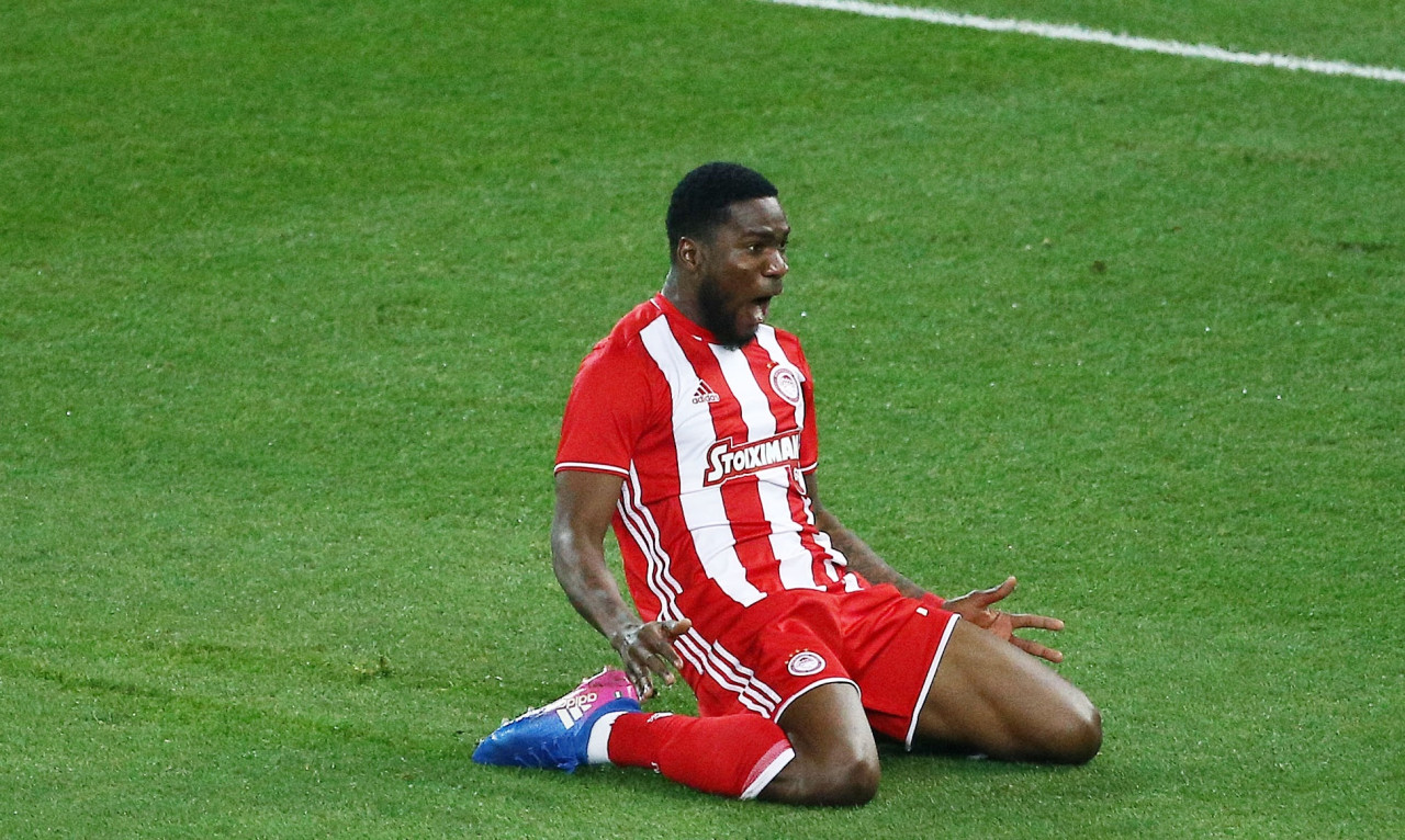 Ιντέγε: «Έτοιμος με την ΑΕΚ»