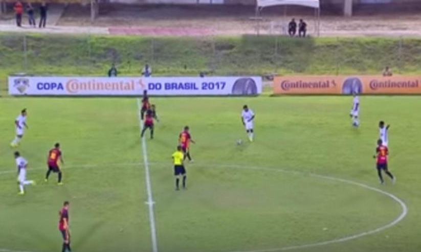 Τι έβαλε ο τύπος!