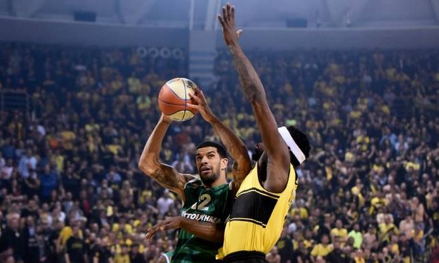 Φελντέιν: «Μεγάλος τίτλος»