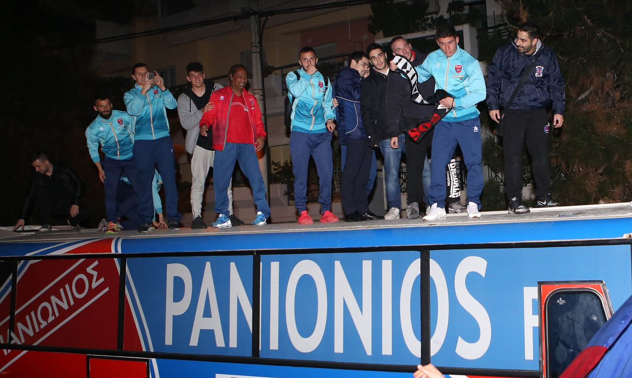 «Κάηκε» η Νέα Σμύρνη για τον Πανιώνιο!