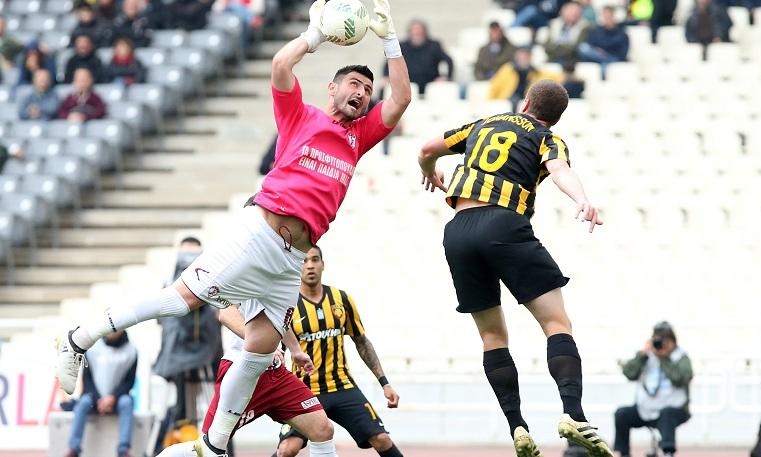 Χάνει Ξενοδόχοφ η ΑΕΛ