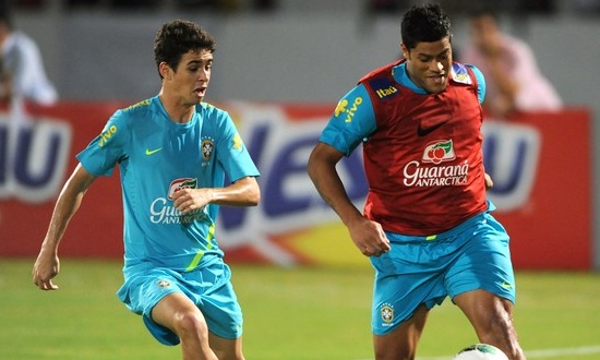 Ποσά που «ζαλίζουν»: Τόσα σπατάλησαν οι Κινέζοι σε δύο μόλις μήνες