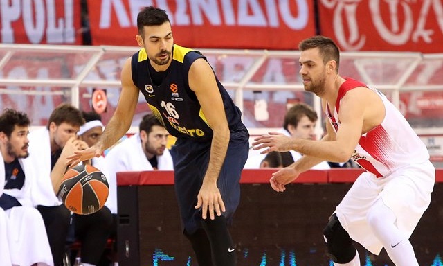 Σοκ στη Φενέρ με Σλούκα!