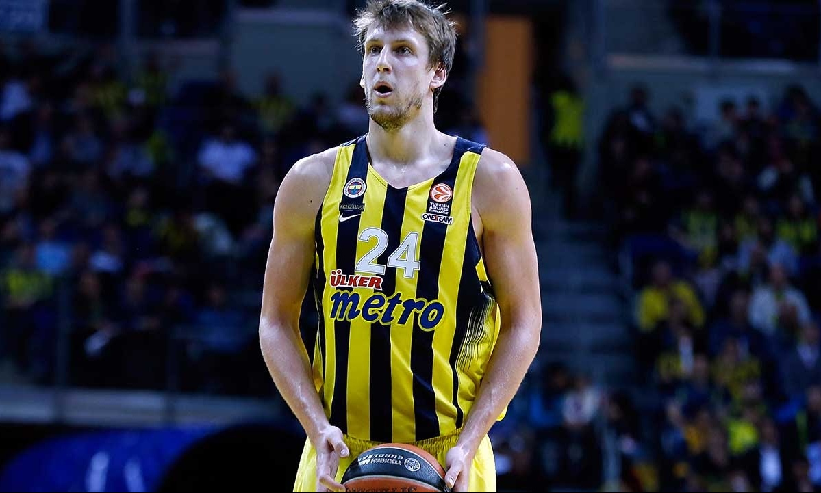 Νέο σοκ στην Φενέρ με Βέσελι!