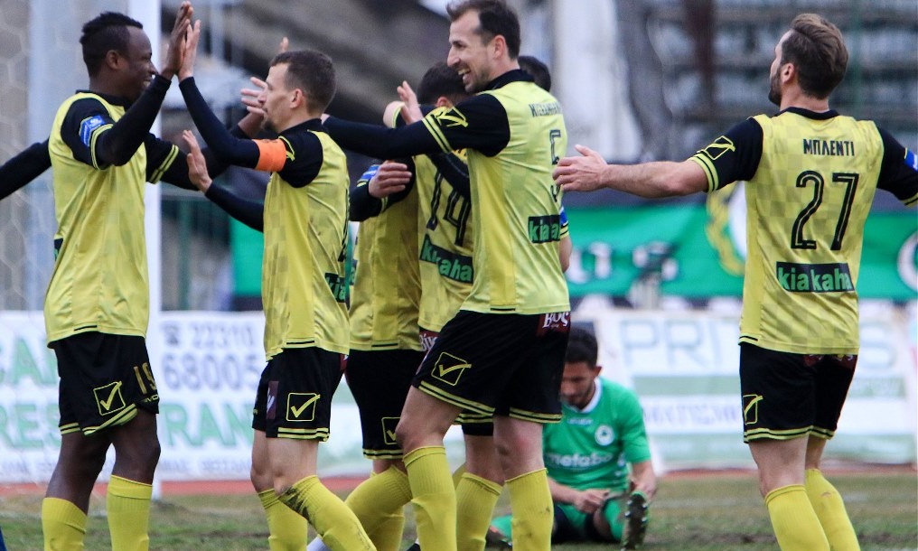 Αναγέννηση Καρδίτσας-ΑΟ Χανιά 2-0: Τρίτη και… φαρμακερή!
