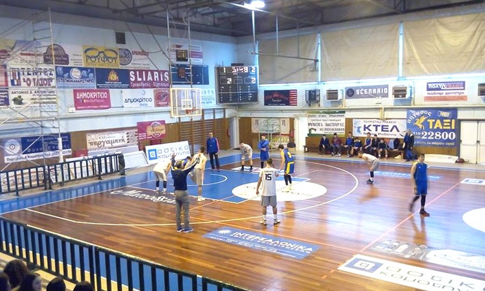 Ξύλο, λιποθυμίες και τρελά επεισόδια σε σχολικούς αγώνες στη Θεσσαλία!