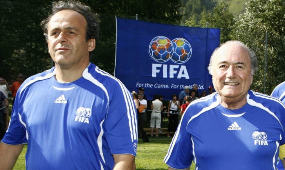 Ο Πλατινί κατακεραυνώνει τον Μπλάτερ!