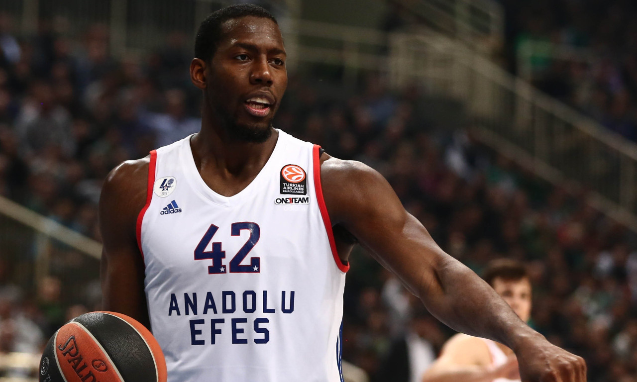 Κορυφή το κάρφωμα του Ντάνστον στον Ολυμπιακό!