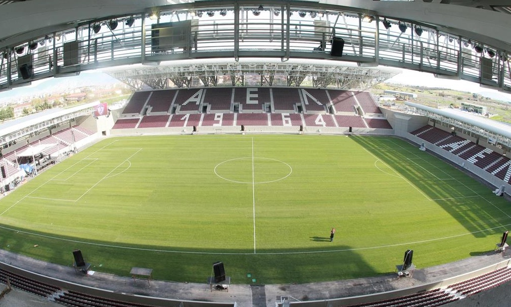 ΑΕΛ: «Πρώτη» Πάους και σοκ με Γιοβάνοβιτς