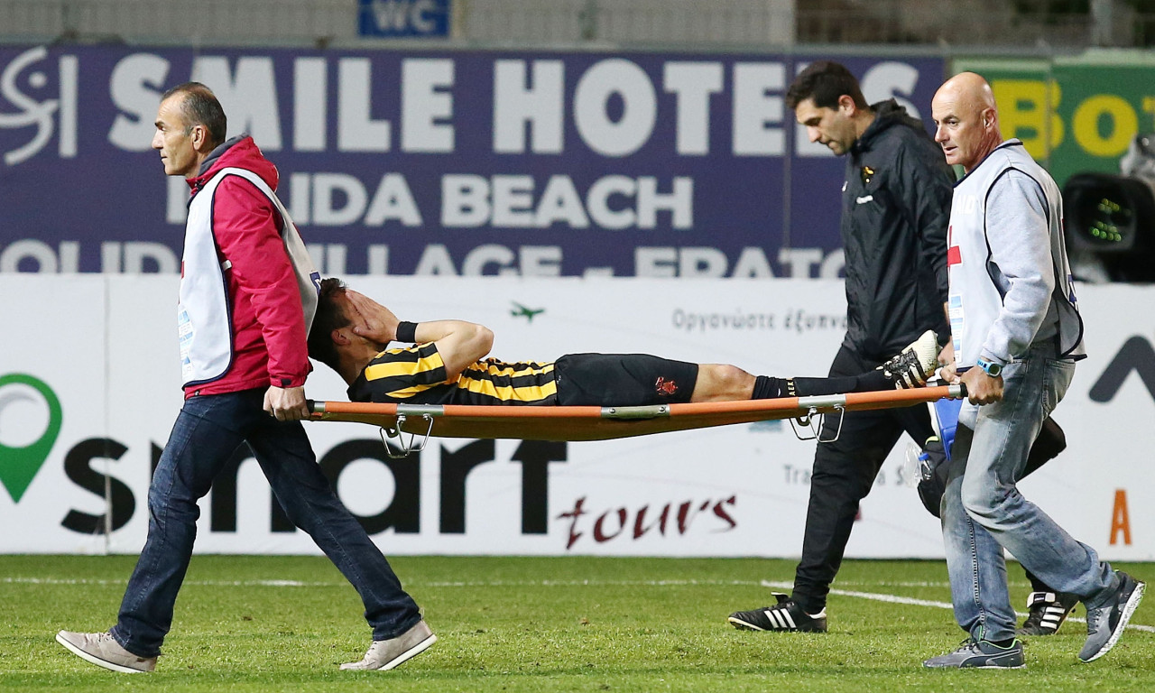 ΑΕΚ: Φόβοι για μεγάλη ζημιά σε Λαμπρόπουλο