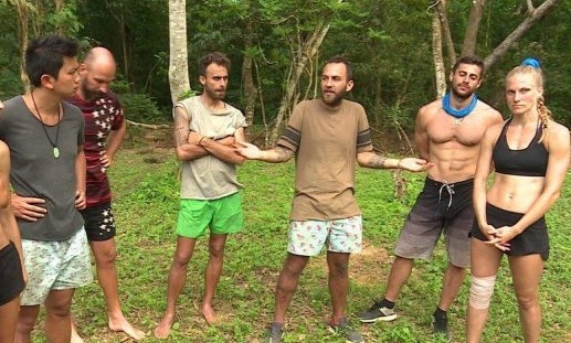 Survivor: Αρχίζει κλίκα και στους Μαχητές;