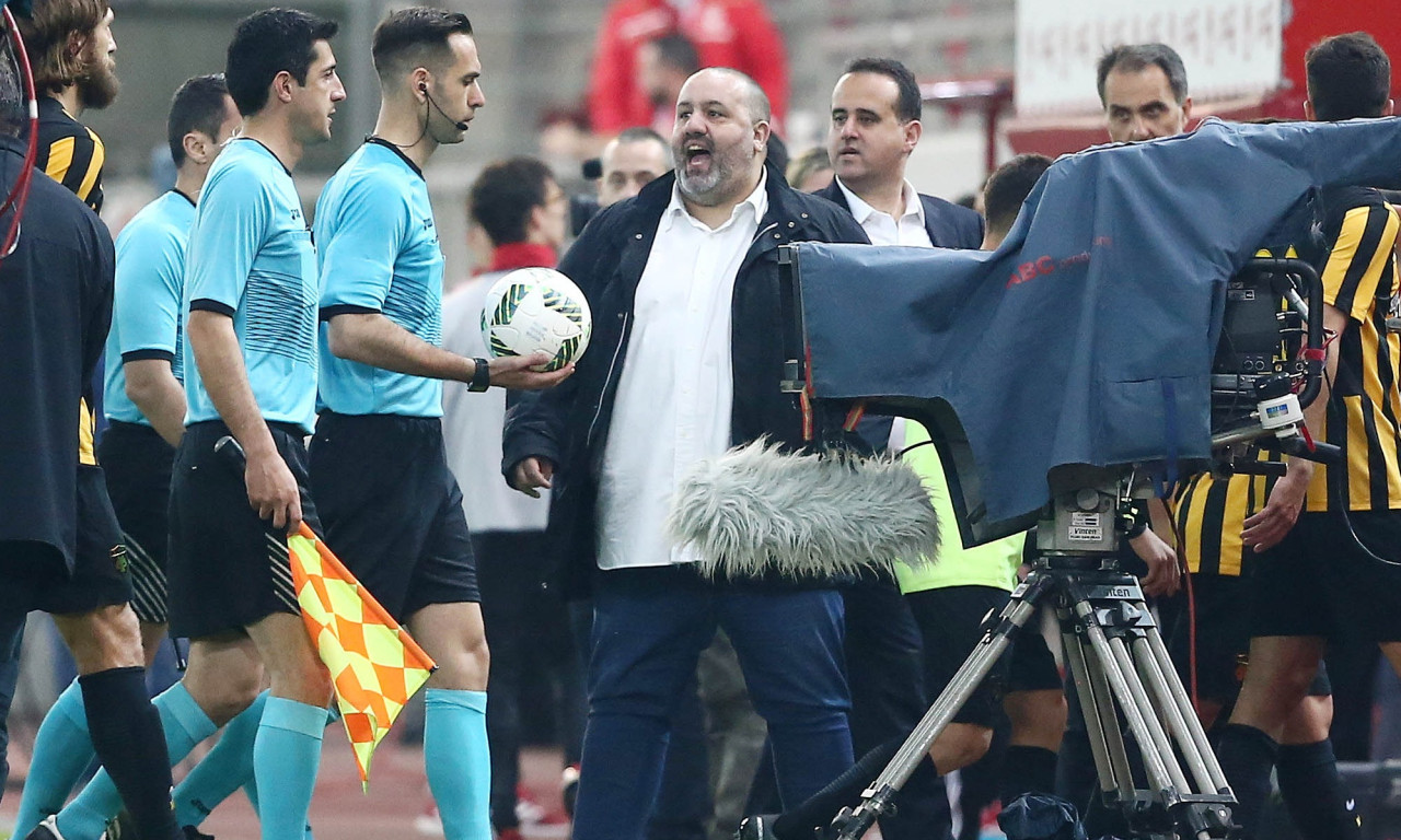 «Πέσιμο» στον Παπαπέτρου από Καραπαπά-Βρέντζο