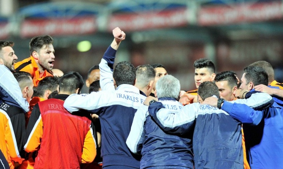 Σοκ στον Ηρακλή: Μοίρασαν από… 100 ευρώ στους παίκτες