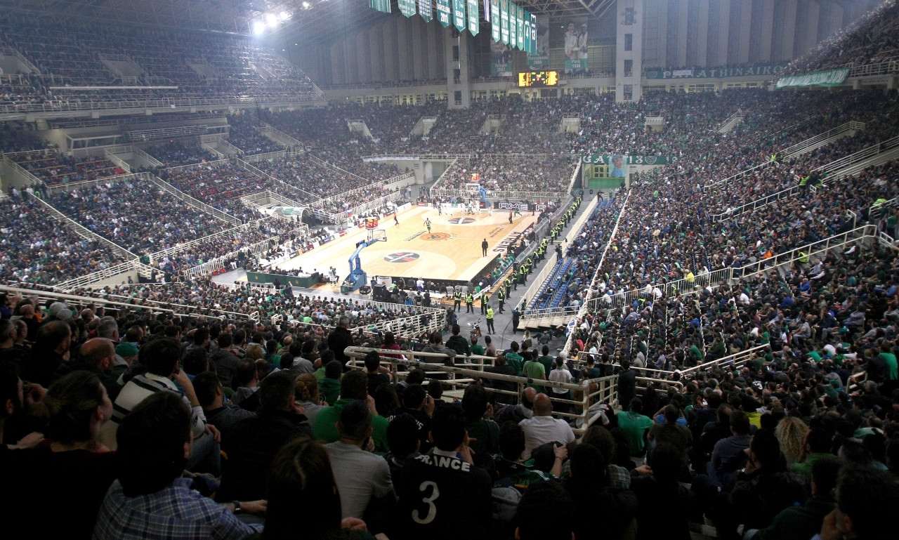 Οι διαιτητές με Φενέρ