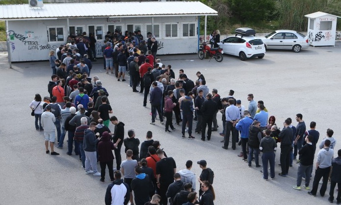Απίστευτες ουρές για ένα εισιτήριο στο ΑΕΚ-Ολυμπιακός
