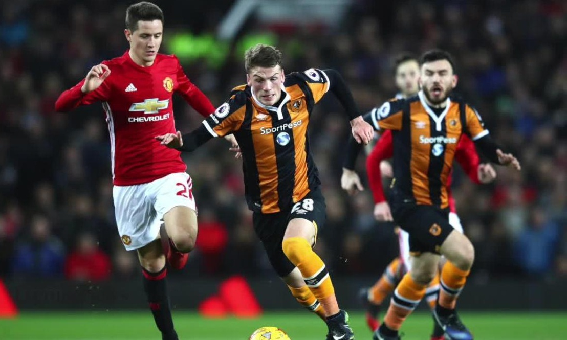 Δεν μασάει η Χαλ του Μάρκο Σίλβα