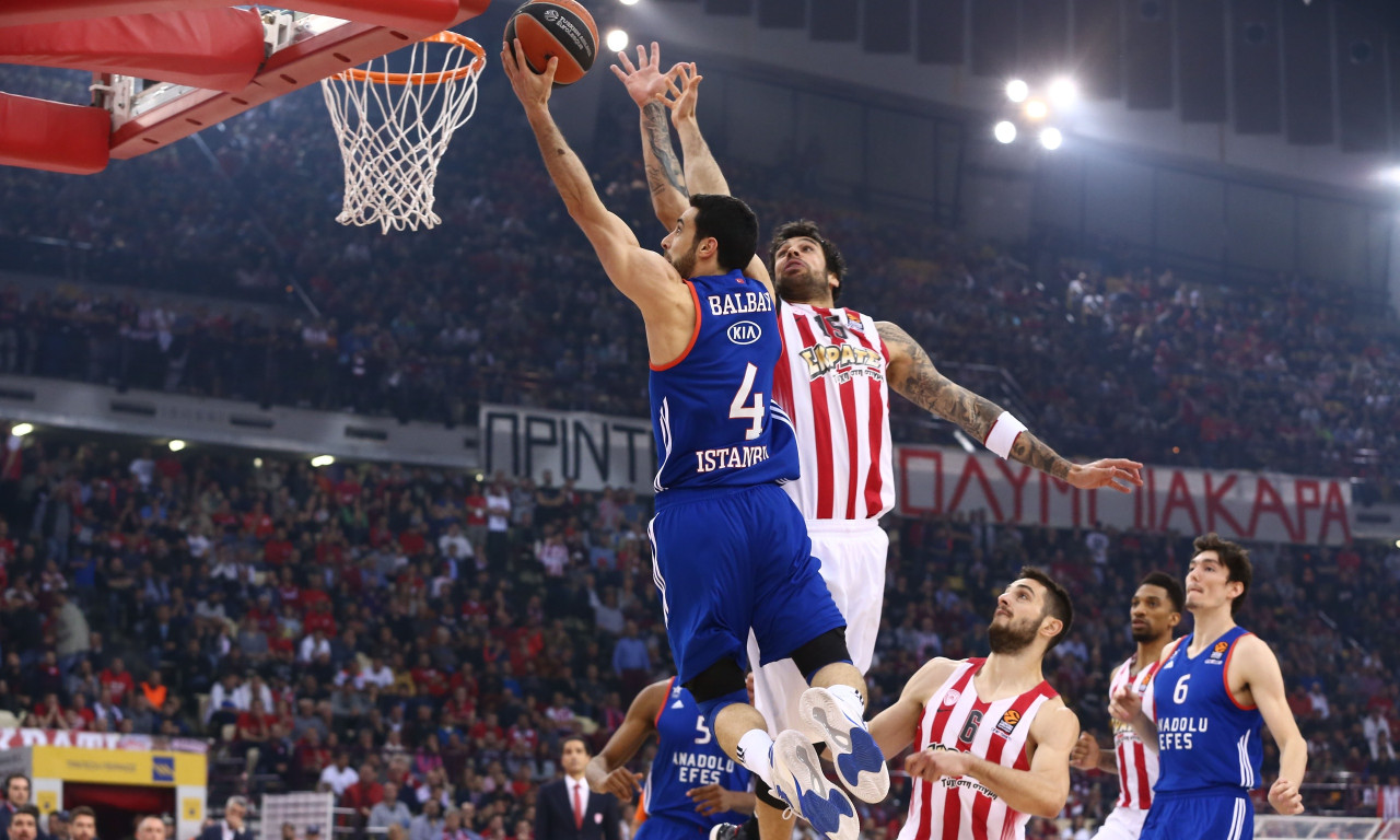 Αυτοί σφυρίζουν το Εφές-Ολυμπιακός