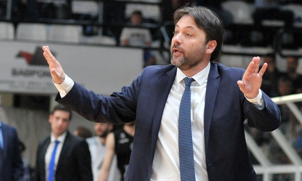 «Ριζώνει» στο Λαύριο ο Σερέλης