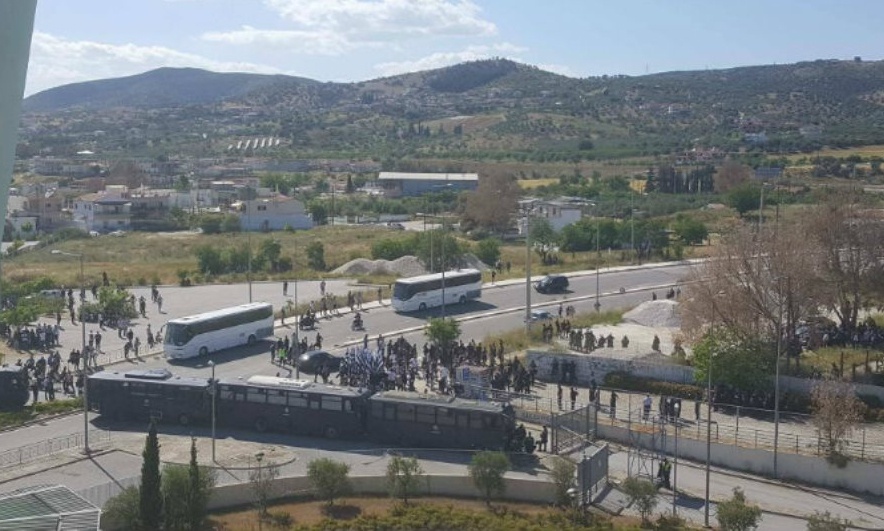 ΠΑΟΚ-ΑΕΚ: Η άφιξη των πρώτων οπαδών του «Δικεφάλου» του Βορρά (video)