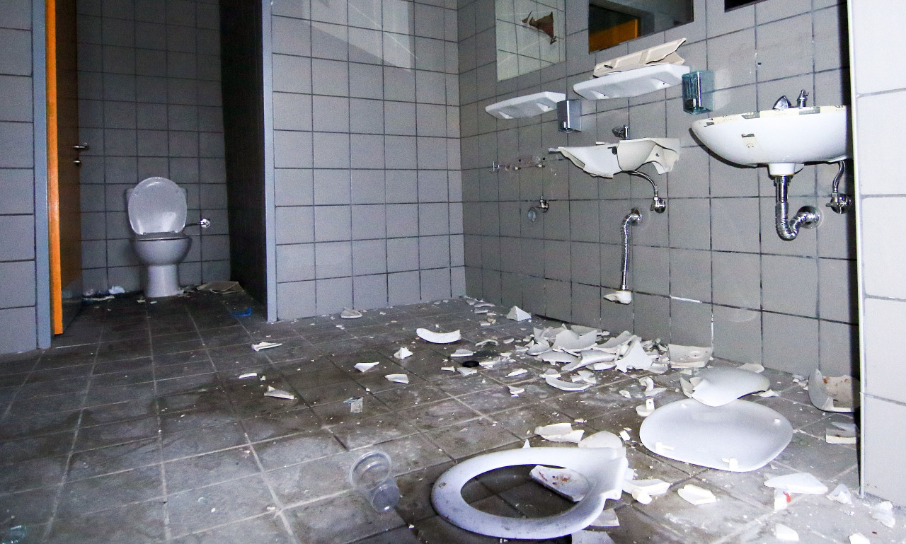 Βομβαρδισμένο τοπίο το Πανθεσσαλικό