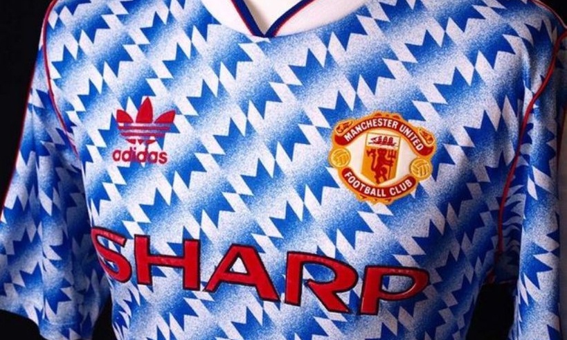 Η νέα φανέλα της Μάντσεστερ Γιουνάιτεντ!