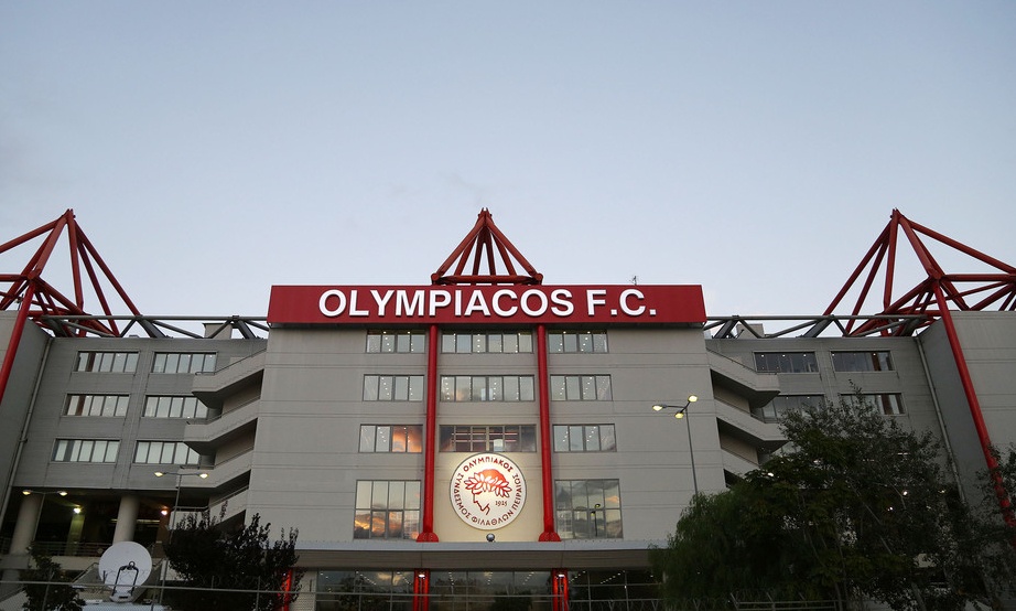 Παίζει παράταση ο Ολυμπιακός για τον επόμενο προπονητή