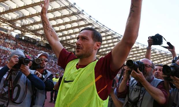 Έτσι αποχαιρέτησε ο Τότι το ποδόσφαιρο