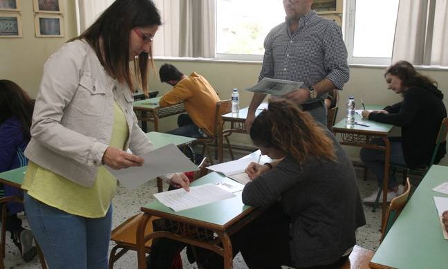 Πανελλήνιες Πανελλαδικές 2017 - ΕΠΑΛ: Αυτά είναι τα θέματα στη Νεοελληνική Γλώσσα