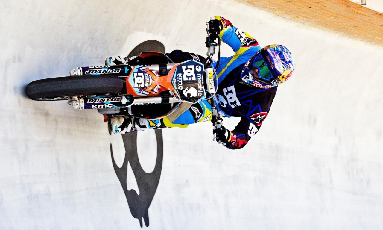 Είναι τρελός ο Αυστραλός!