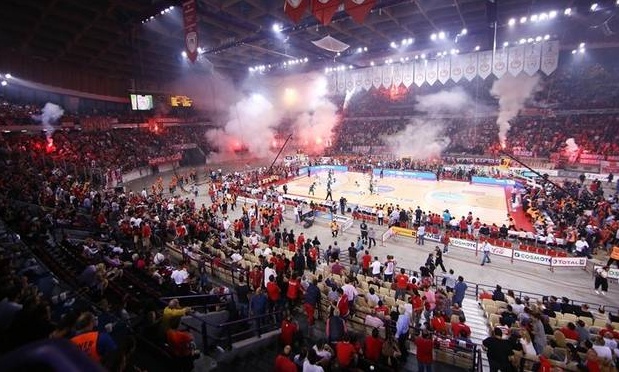 Σοκ: Χτύπησαν δημοσιογράφο στο ΣΕΦ