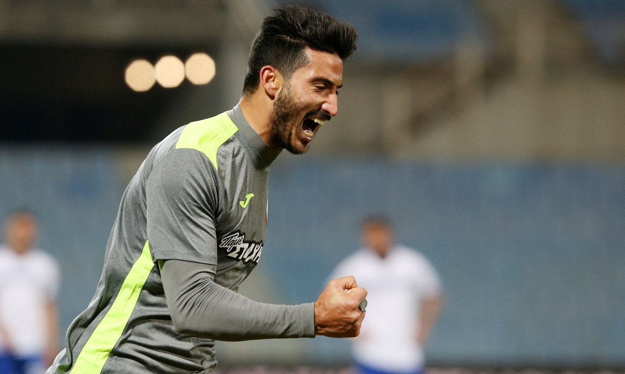 Γιουνές: «Έχω πρόταση από Παναθηναϊκό»