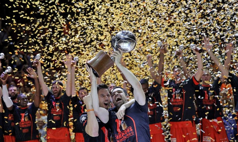 Ζει το όνειρό της η Βαλένθια!